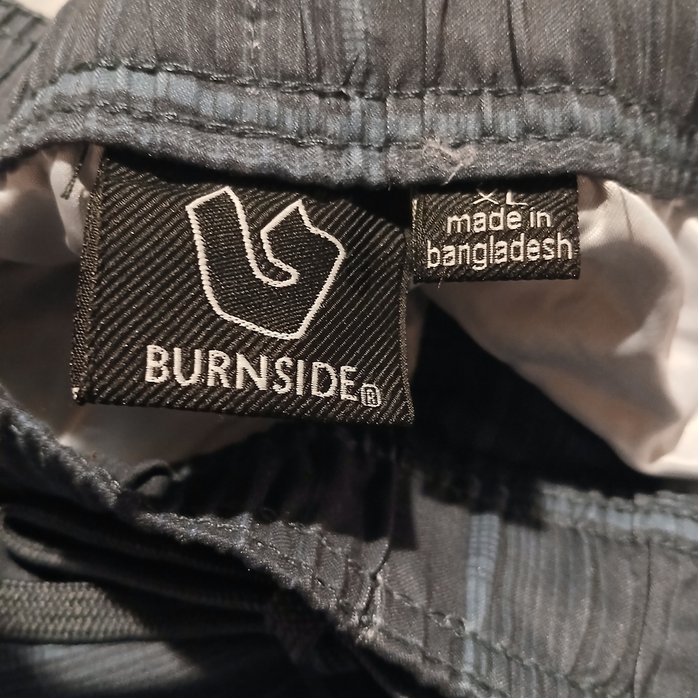Burnside Mens NWT Shorts. Size XL. - Picture 8 of 9